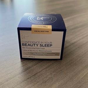 It Cosmetics Confidence in Your Beauty Sleep skin transforming pillow cream